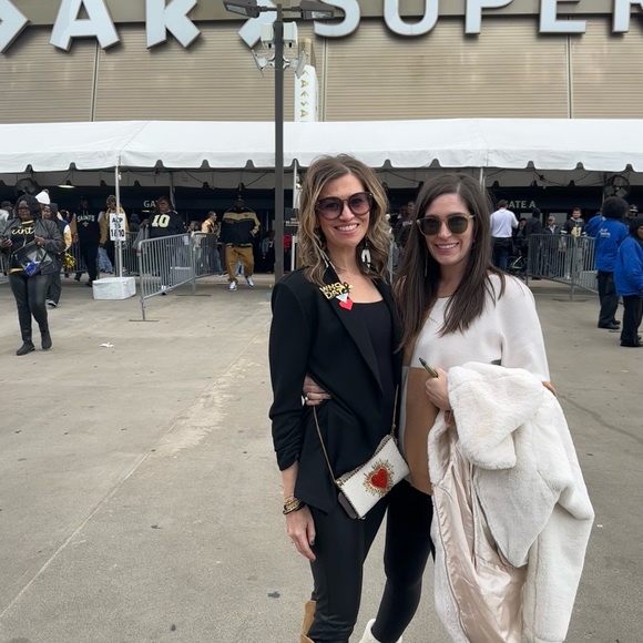 Meet your Posher, Becky - Picture 5 of 10